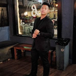 Meet your Posher, Alex